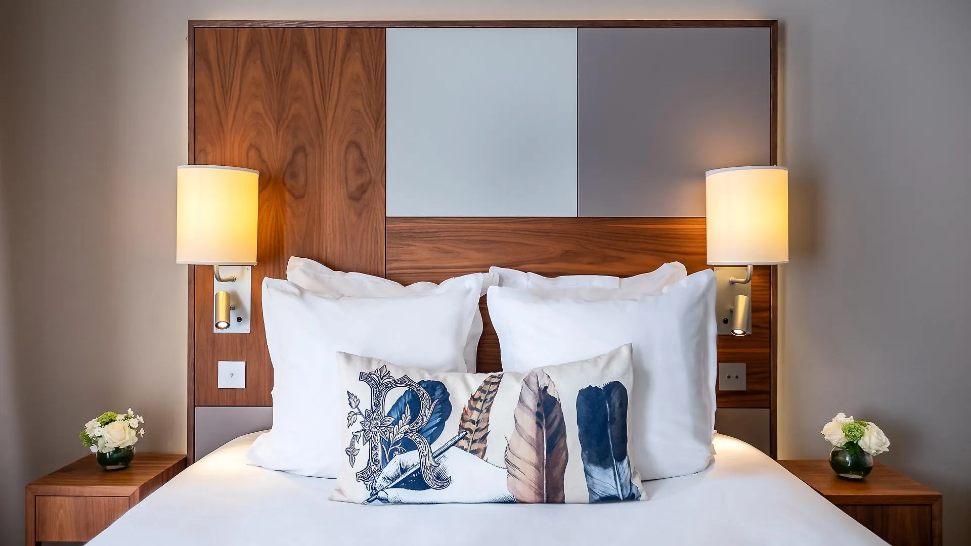 Le Tourville By Inwood Hotel
