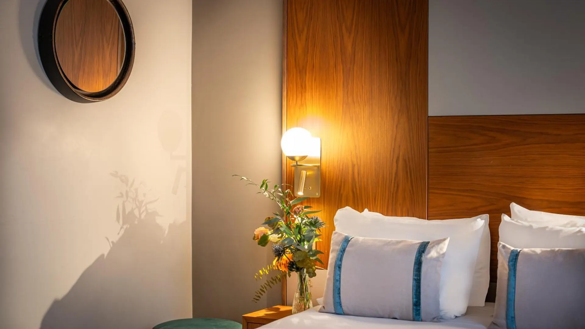 Le Tourville By Inwood Hotel 4*